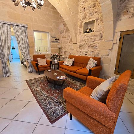 Charming Rustic Getaway In Xaghra, Gozo. Appartement Buitenkant foto